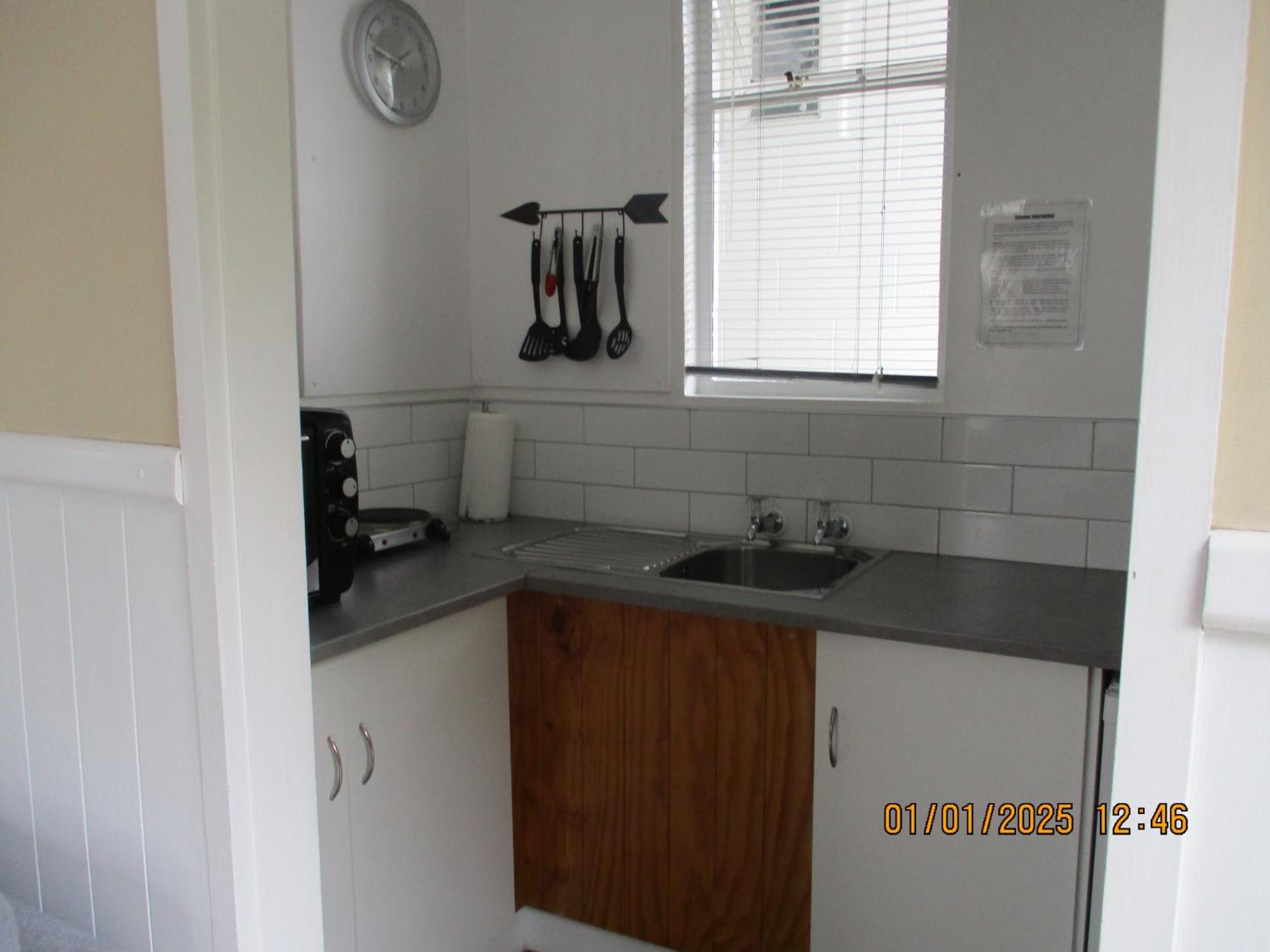 High Street Living Motel พิคตัน ภายนอก รูปภาพ