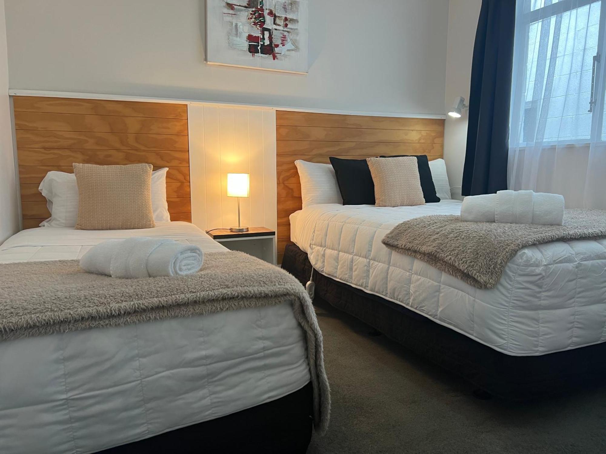 High Street Living Motel พิคตัน ภายนอก รูปภาพ