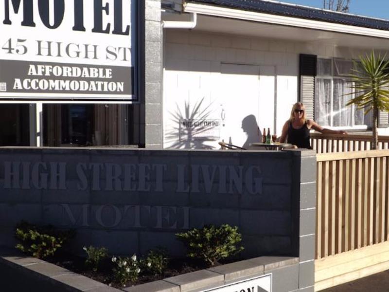 High Street Living Motel พิคตัน ภายนอก รูปภาพ